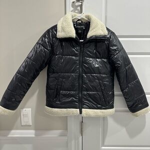 Kids black Rothschild Puffer Jacket with white/beige faux fur size 14 (large)